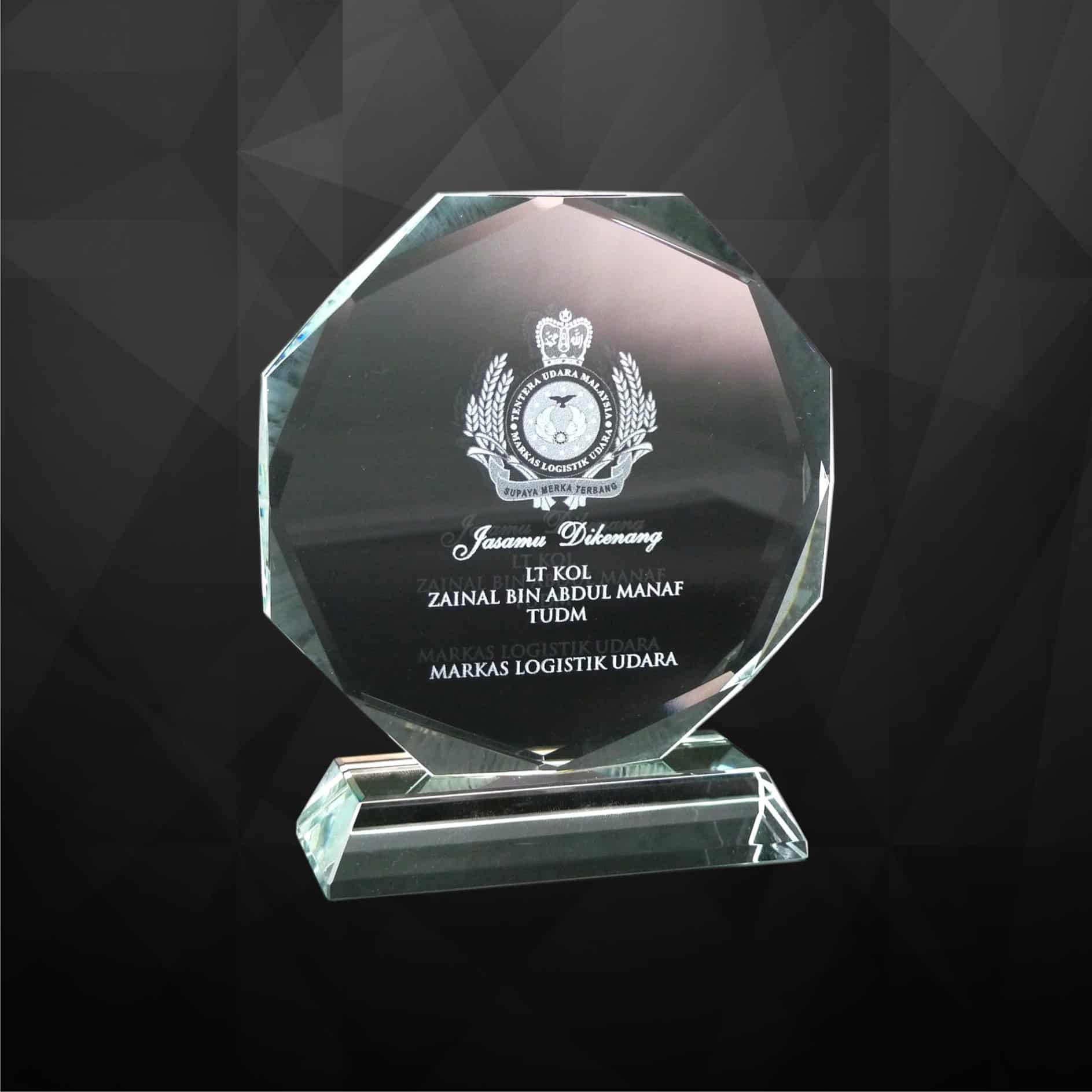 Crystal Plaques Octagonal Crystal Plaque CR9033 Crystal Plaques Octagonal Crystal Plaque CR9033