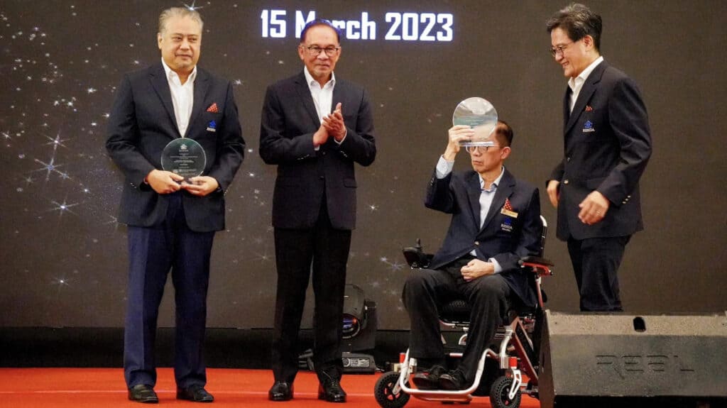 YAB Dato Seri Anwar Bin Ibrahim Trophy Ceremony